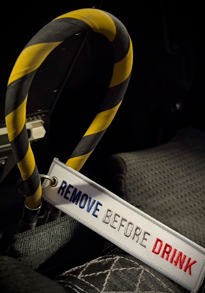 Porte-clé "Remove Before Drink"