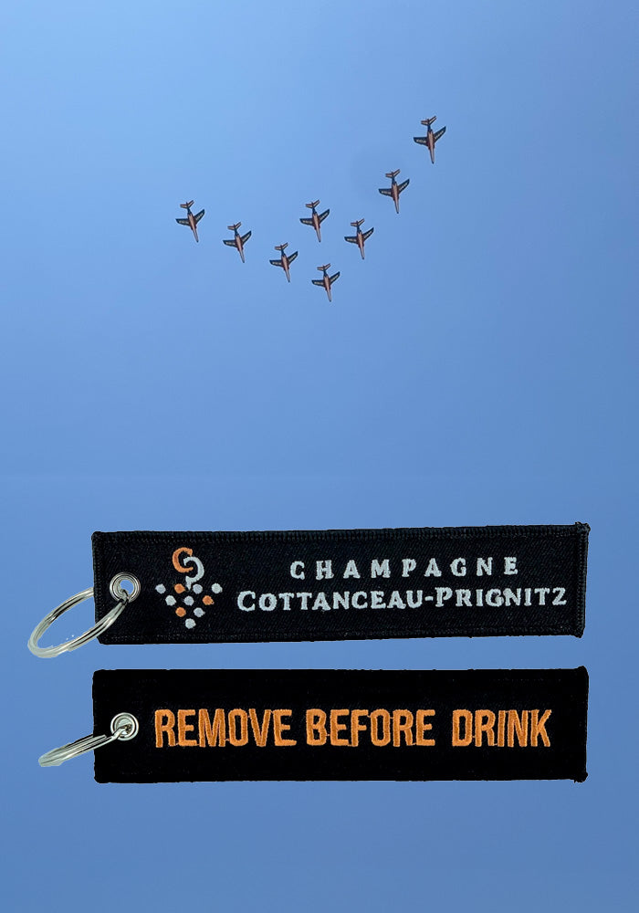 Porte-clé "Remove Before Drink"